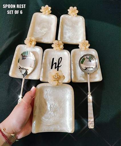 Ivory White Resin Spoon Rest - Design 4
